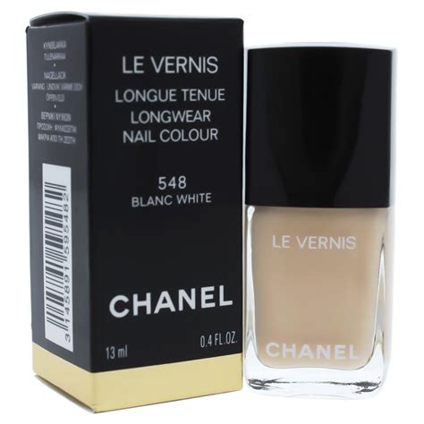 chanel le vernis 548 blanc white|Chanel le vernis nails.